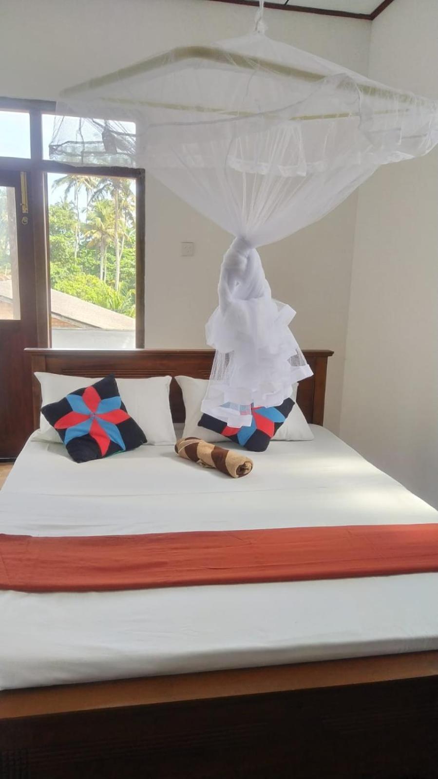 Sunshine Guest Hotel Matara Exterior photo